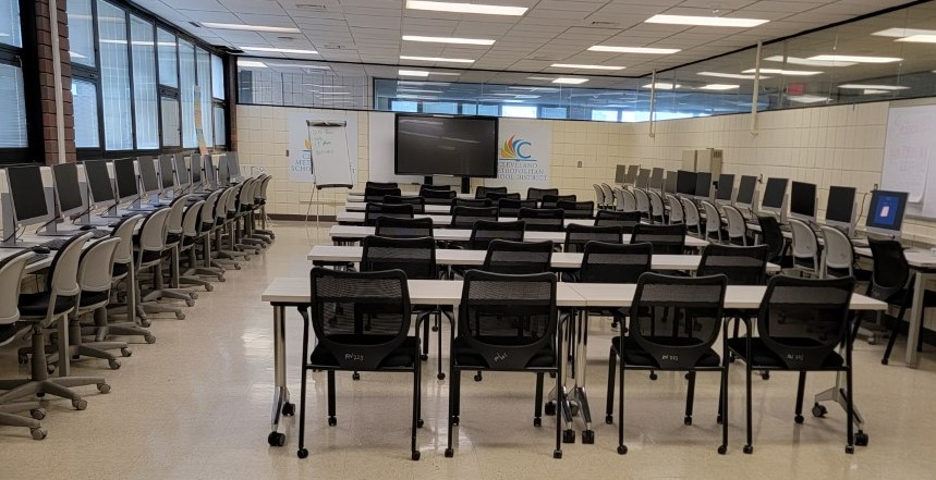 Room 225 - Computer Lab